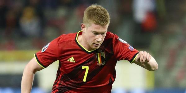 الإصابة تهدد مشاركة "دي بروين" في مباراة روسيا